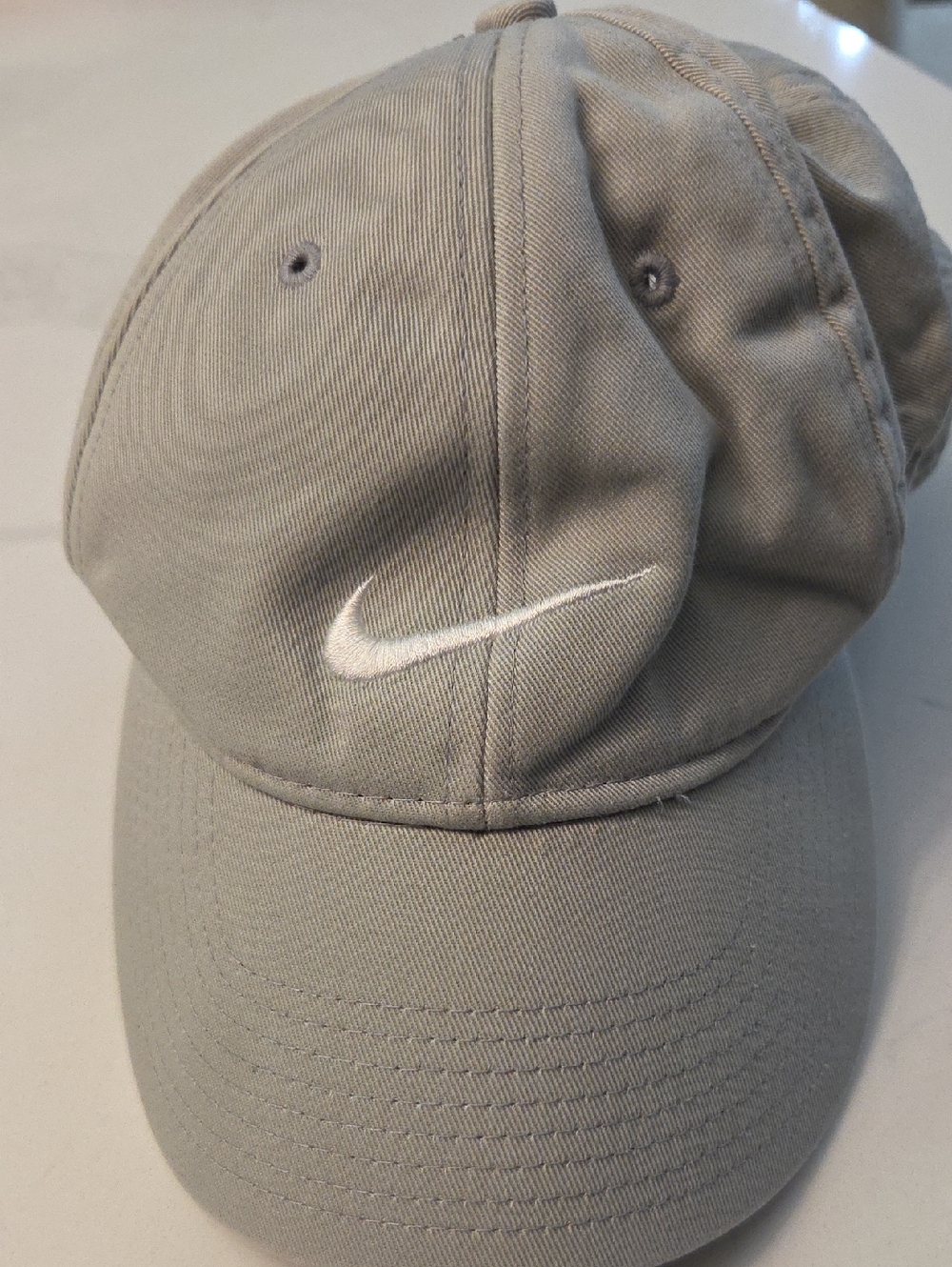 Nike Light Gray Baseball Cap with White Swoosh